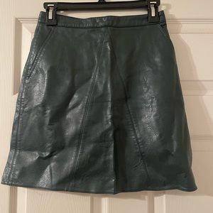 Zara | Green leather skirt